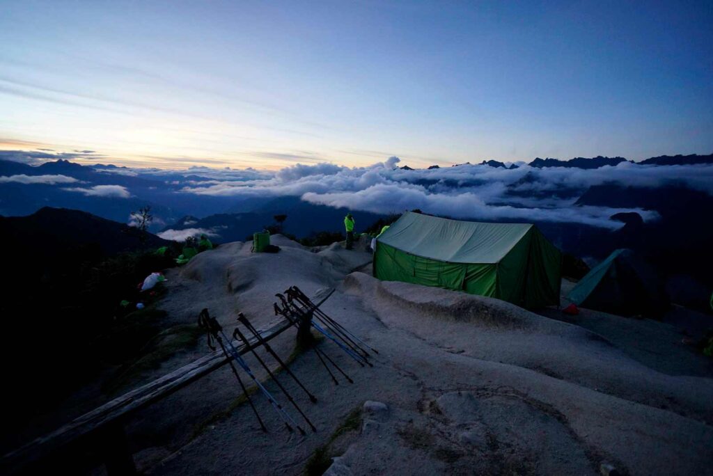 Campamento en Phuyapatamarca