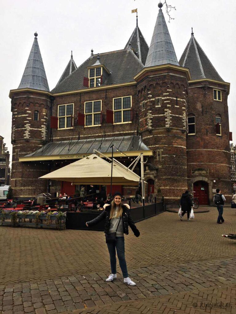 In the Waag, Antigua puerta de Amsterdam