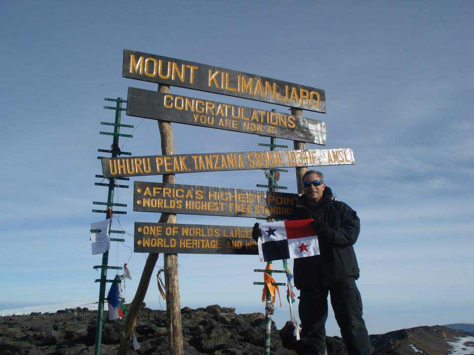 Pico Uhuru, punto mas alto de africa